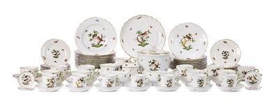 Lot 20 - A HEREND PART DINNER SERVICE, CIRCA 1968