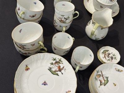 Lot 20 - A HEREND PART DINNER SERVICE, CIRCA 1968