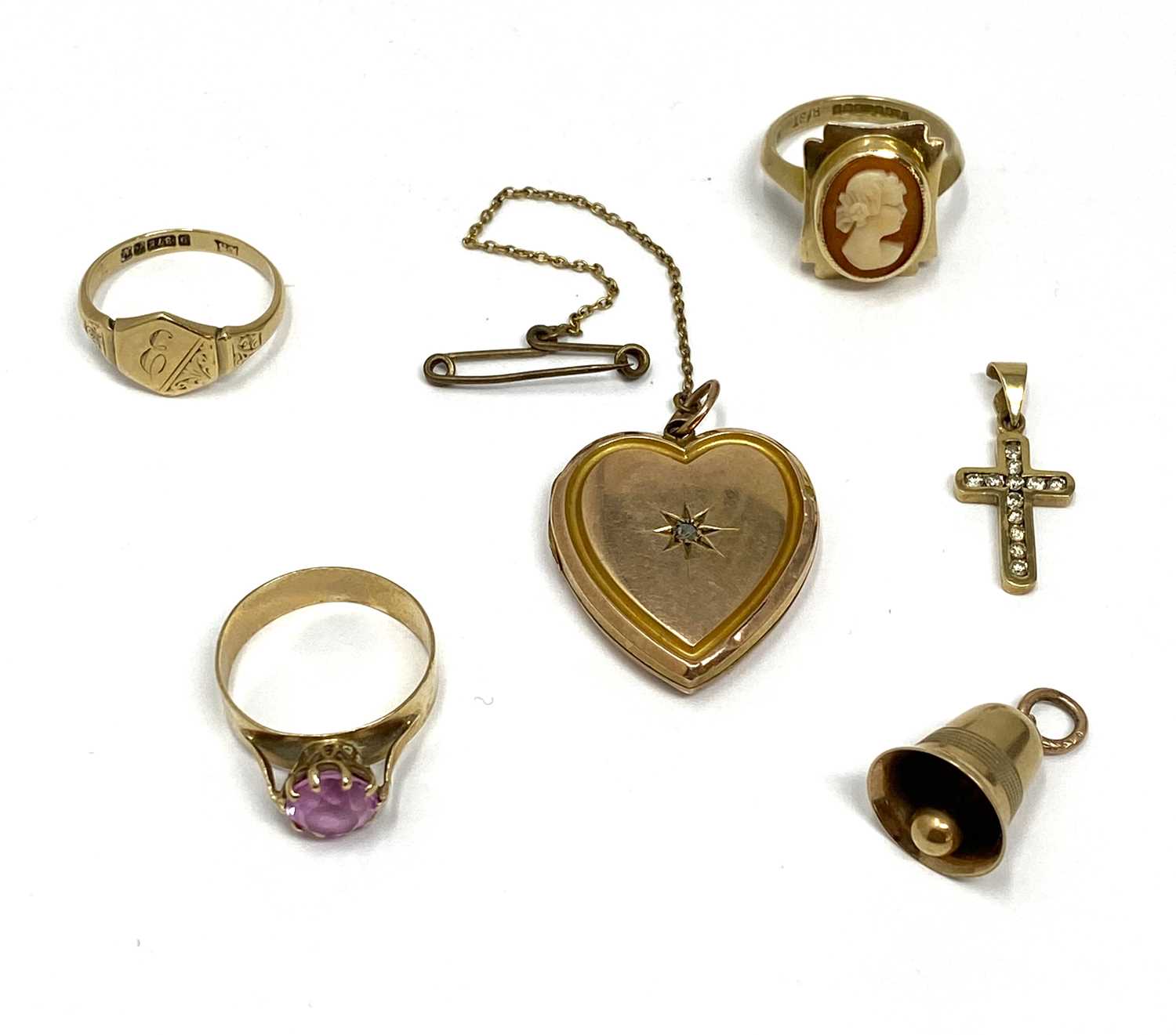Lot 568 - COLLECTION OF JEWELLERY