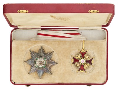 Lot 215 - A CASED RUSSIAN ORDER OF ST. STANISLAS INSIGNIA
