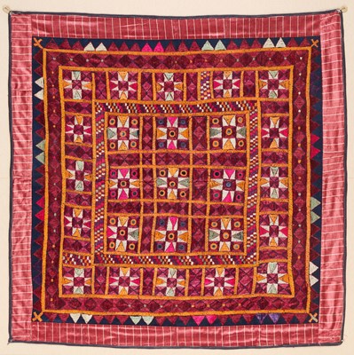 Lot 114 - A CLOTH WALL HANGING (CHAKLA), GUJARAT, WESTERN INDIA, EARLY 20TH CENTURY