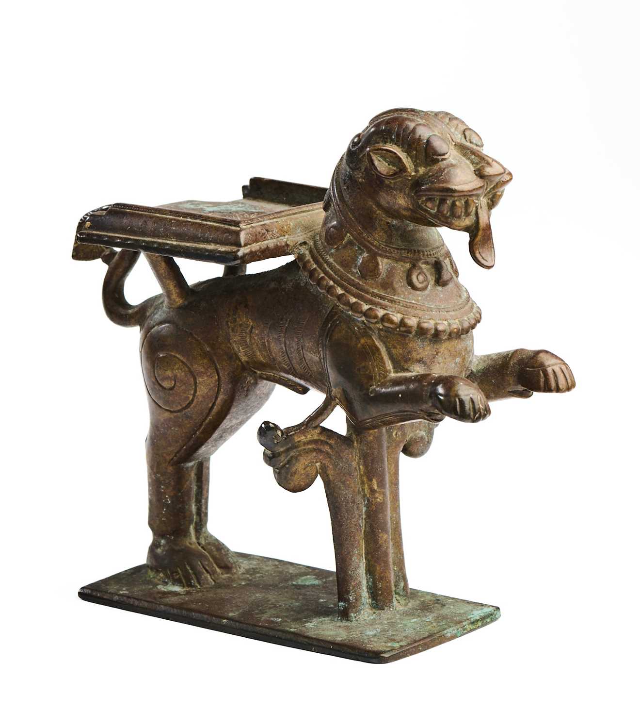 Lot 46 - A BRONZE LAMP BASE IN THE FORM OF A MYTHICAL LION (YALI), TAMIL NADU, SOUTH INDIA, CIRCA 1700