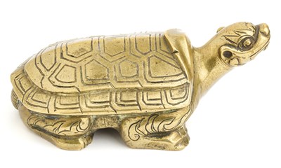 Lot 101 - A CHINESE BRONZE MYTHICAL BEAST SCROLL WEIGHT, QING DYNASTY, 19TH CENTURY