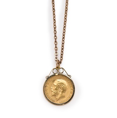 Lot 551 - GEORGE V GOLD SOVEREIGN PENDANT, 1913