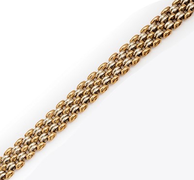 Lot 780 - GOLD TWO COLOUR BRACELET