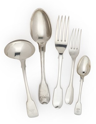 Lot 157 - A GROUP OF GEORGIAN TABLE SILVER, VARIOUS MAKERS, LONDON, 1802-1835