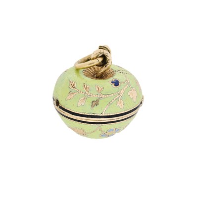 Lot 287 - A GOLD AND ENAMEL VINAIGRETTE PENDANT, AUSTRO-HUNGARIAN, CIRCA 1870