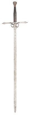 Lot 26 - A GERMAN HAND-AND-A HALF SWORD, CIRCA 1600-20