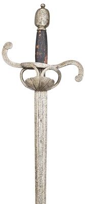 Lot 40 - A GERMAN SWORD RAPIER, EARLY 17TH CENTURY