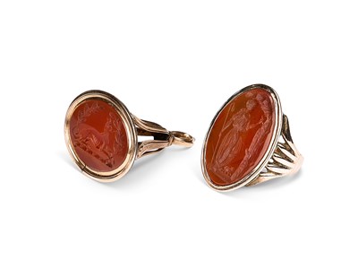 Lot 159 - A CARNELIAN INTAGLIO OF ERMINIA CARVING TANCRED'S NAME ON A TREE, PROBABLY ITALIAN 18TH CENTURY