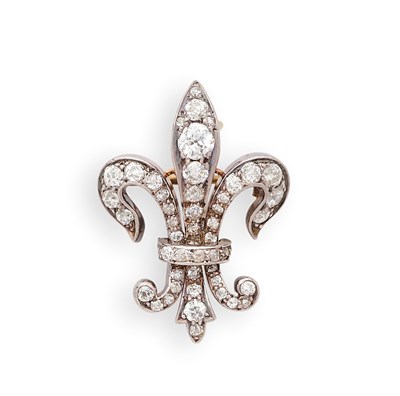 Lot 457 - VICTORIAN DIAMOND FLEUR-DE-LIS BROOCH/PENDANT, 1890s