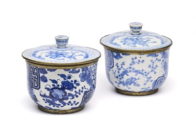 Lot 116 - A PAIR OF CHINESE VIETNAMESE MARKET 'BLEU DE HUE' POTICHE AND COVERS, QING DYNASTY, 19TH CENTURY