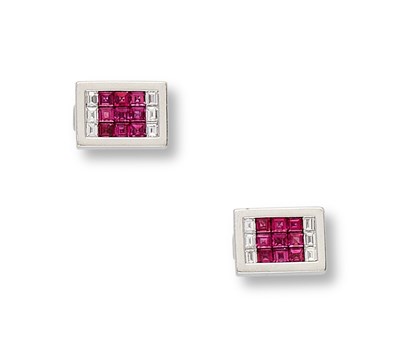 Lot 16 - GRAFF: PAIR OF RUBY AND DIAMOND CUFFLINKS