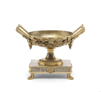 Lot 21 - A GILT BRONZE TAZZA OR GRAPE DISH