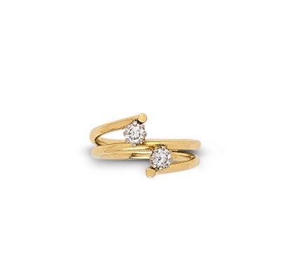 Lot 342 - DIAMOND RING