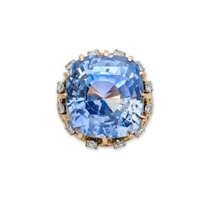 Lot 501 - SAPPHIRE AND DIAMOND COCKTAIL RING, 1960s