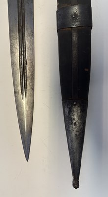 Lot 30 - A RARE RUSSIAN (TULA) HUNTING DAGGER OF KINDJAL FORM, 19TH CENTURY