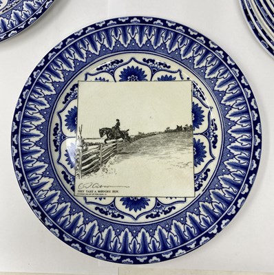 Lot 26 - A SET OF EIGHTEEN ROYAL DOULTON 'GIBSON GIRL' SERIESWARE PLATES, CIRCA 1902-15