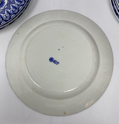 Lot 26 - A SET OF EIGHTEEN ROYAL DOULTON 'GIBSON GIRL' SERIESWARE PLATES, CIRCA 1902-15