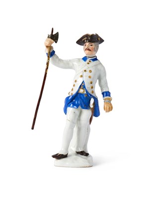 Lot 12 - A MEISSEN PORCELAIN FIGURE OF A SOLDIER, 19TH CENTURY