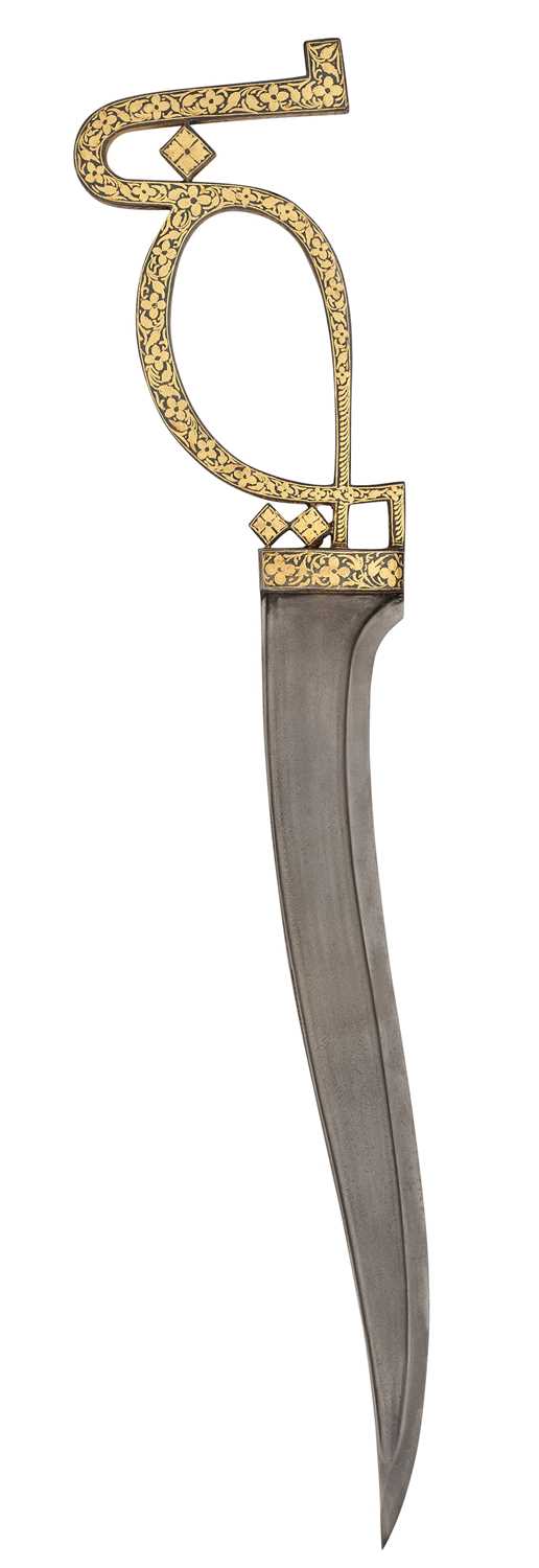 Lot 10 - AN INDIAN PESH-KABZ WITH CALLIGRAPHIC HILT, 20TH CENTURY