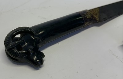 Lot 8 - AN INDIAN JADE-HILTED KARD WITH RAM’S HEAD POMMEL, 18TH CENTURY