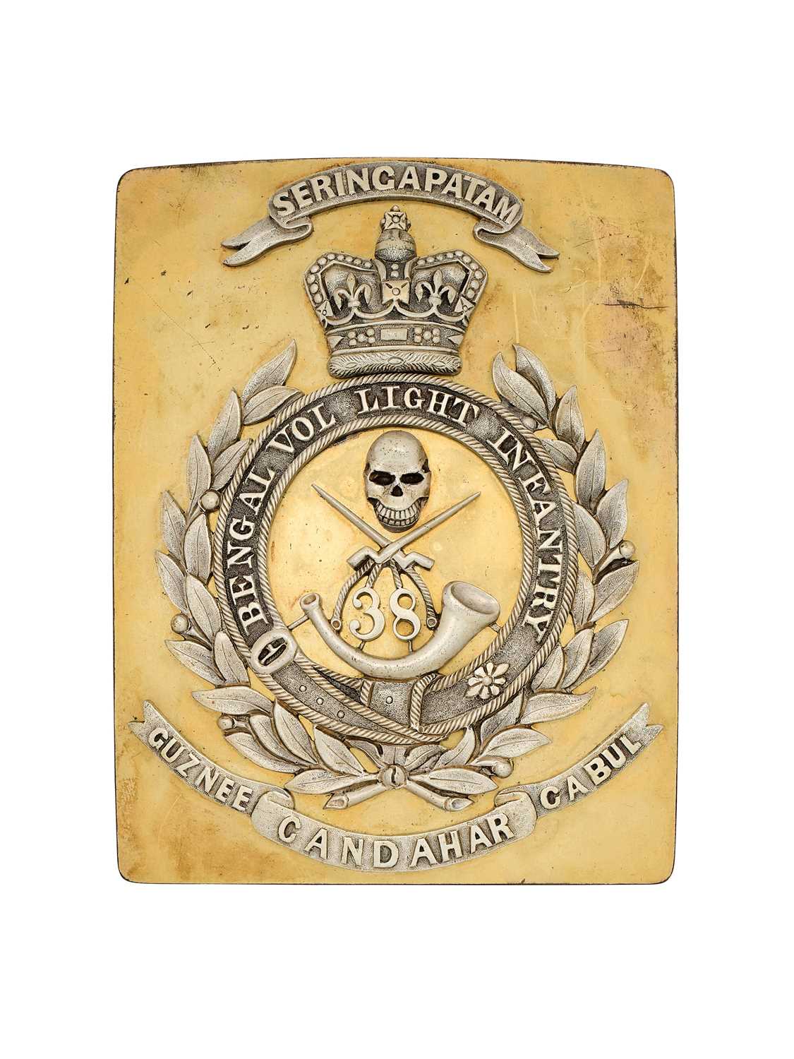 Lot 584 - A 38TH BENGAL VOLUNTEER LIGHT INFANTRY OFFICER'S SHOULDER BELT PLATE, CIRCA 1842-57