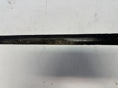Lot 40 - A FINE MEDIEVAL SWORD, MID-LATE 14TH CENTURY, PROBABLY FRENCH