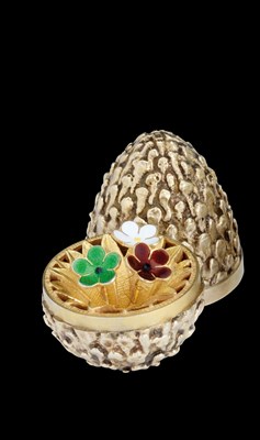 Lot 49 - A SILVER-GILT 'SURPRISE' EASTER EGG