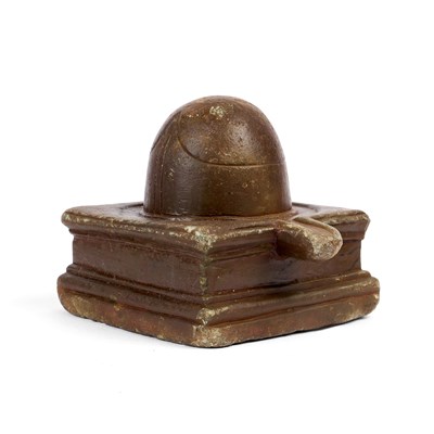 Lot 141 - A CARVED STEATITE SIVA LINGAM, KASHMIR, 8TH/9TH CENTURY