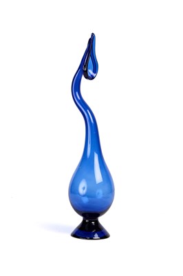 Lot 106 - A QAJAR BLUE GLASS ROSEWATER SPRINKLER, PERSIA, 19TH CENTURY