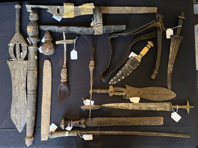 Lot 519 - THIRTY-FOUR VARIOUS AFRICAN DAGGERS, 20TH CENTURY AND LATER
