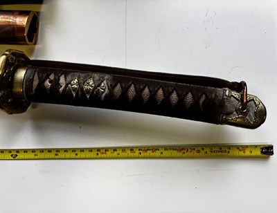 Lot 501 - A JAPANESE SHOWA-TO