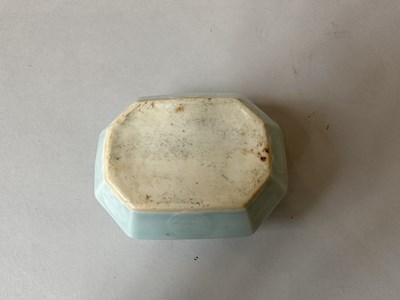 Lot 51 - A CHINESE CLAIR-DE-LUNE GLAZED WATERPOT