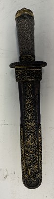 Lot 1 - A RARE TIBETAN DAGGER, 16TH/18TH CENTURY