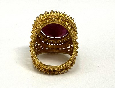 Lot 336 - RUBY AND DIAMOND RING, 1960s