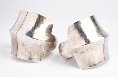 Lot 137 - A PAIR OF SILVER ANKLETS, INDIA, 19TH/20TH CENTURY