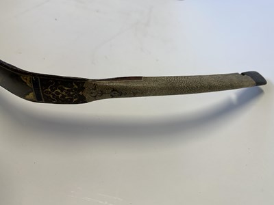 Lot 34 - A FINE OTTOMAN COMPOSITE LACQUERED BOW, 18TH/19TH CENTURY