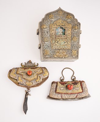 Lot 115 - A GROUP OF TIBETAN OBJECTS, LATE 19TH/EARLY 20TH CENTURY
