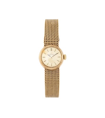 Lot 336 - OMEGA: LADY'S GOLD BRACELET WATCH, CIRCA 1970