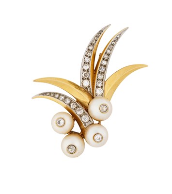 Lot 498 - PERHAPS SUZANNE BELPERRON: PEARL AND DIAMOND BROOCH, 1930s