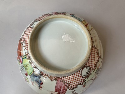 Lot 96 - A CHINESE FAMILLE-ROSE PUNCHBOWL, QIANLONG PERIOD (1736-95)
