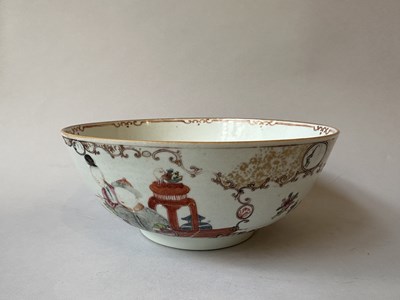 Lot 96 - A CHINESE FAMILLE-ROSE PUNCHBOWL, QIANLONG PERIOD (1736-95)