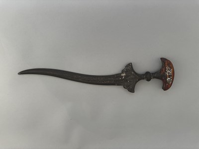 Lot 508 - A SOUTH INDIAN CHILLANUM, PROBABLY 17TH CENTURY