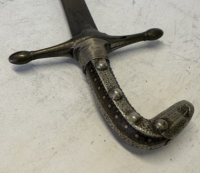 Lot 515 - AN ARAB SHAMSHIR, 19TH CENTURY