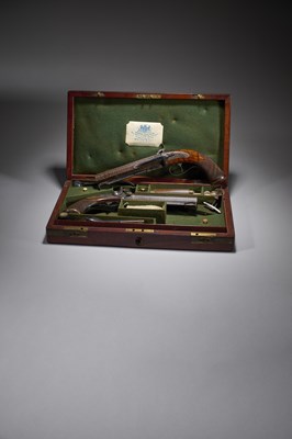 Lot 39 - A FINE CASED PAIR OF PERCUSSION TRAVELLING BELT PISTOLS OF CARBINE BORE BY H. TATHAM