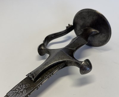 Lot 76 - AN INDIAN TULWAR, LATE 18TH/EARLY 19TH CENTURY