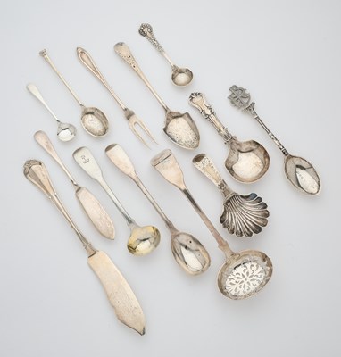 Lot 700 - A GROUP OF ASSORTED SMALL SILVER SPOONS AND IMPLEMENTS