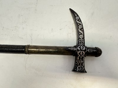 Lot 64 - AN EAST EUROPEAN WAR-HAMMER (OBUCH), 17TH CENTURY, HUNGARIAN, POLISH, OR BALKAN