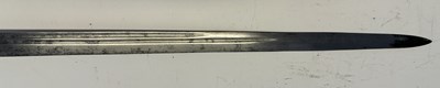 Lot 44 - A SCOTTISH BACKSWORD WITH BASKET GUARD OF GLASGOW TYPE, CIRCA 1720